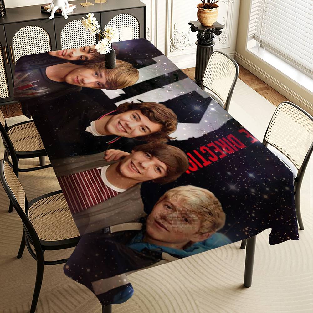 O-One D-Direction Band Tablecl - огляд і ціна Home Textiles Direct