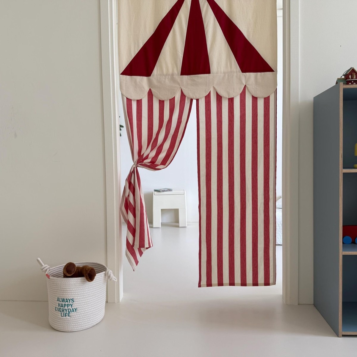 Korean Style Circus Tent Strip - огляд і ціна Home Textile